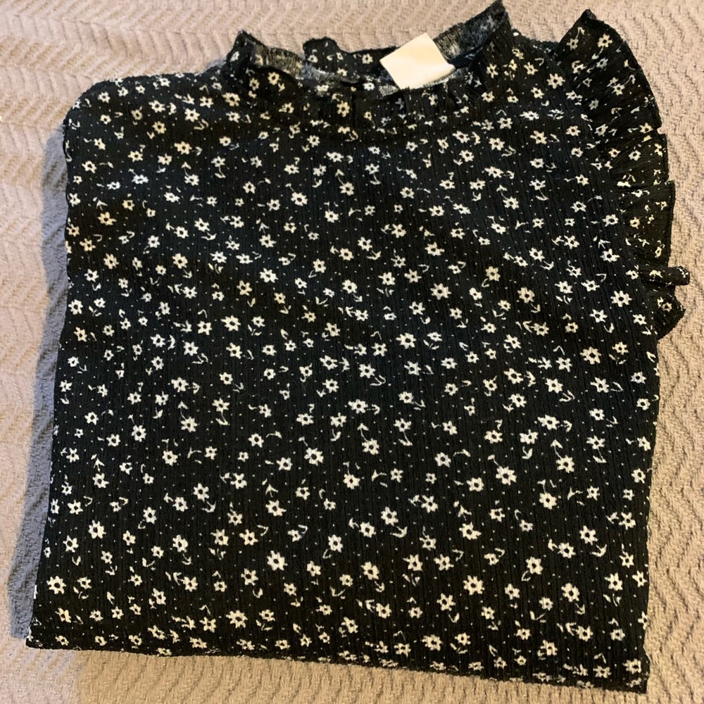 T-shirt size 13-14 - Picture 2 of 3